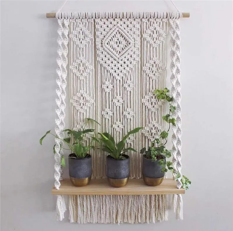 Nordic Hand-Woven Macrame Wall Hanging Rope Shelf Indoor Plant Rack Stand Bohemian Macrame Tapestry Home Decor Ornament 240115