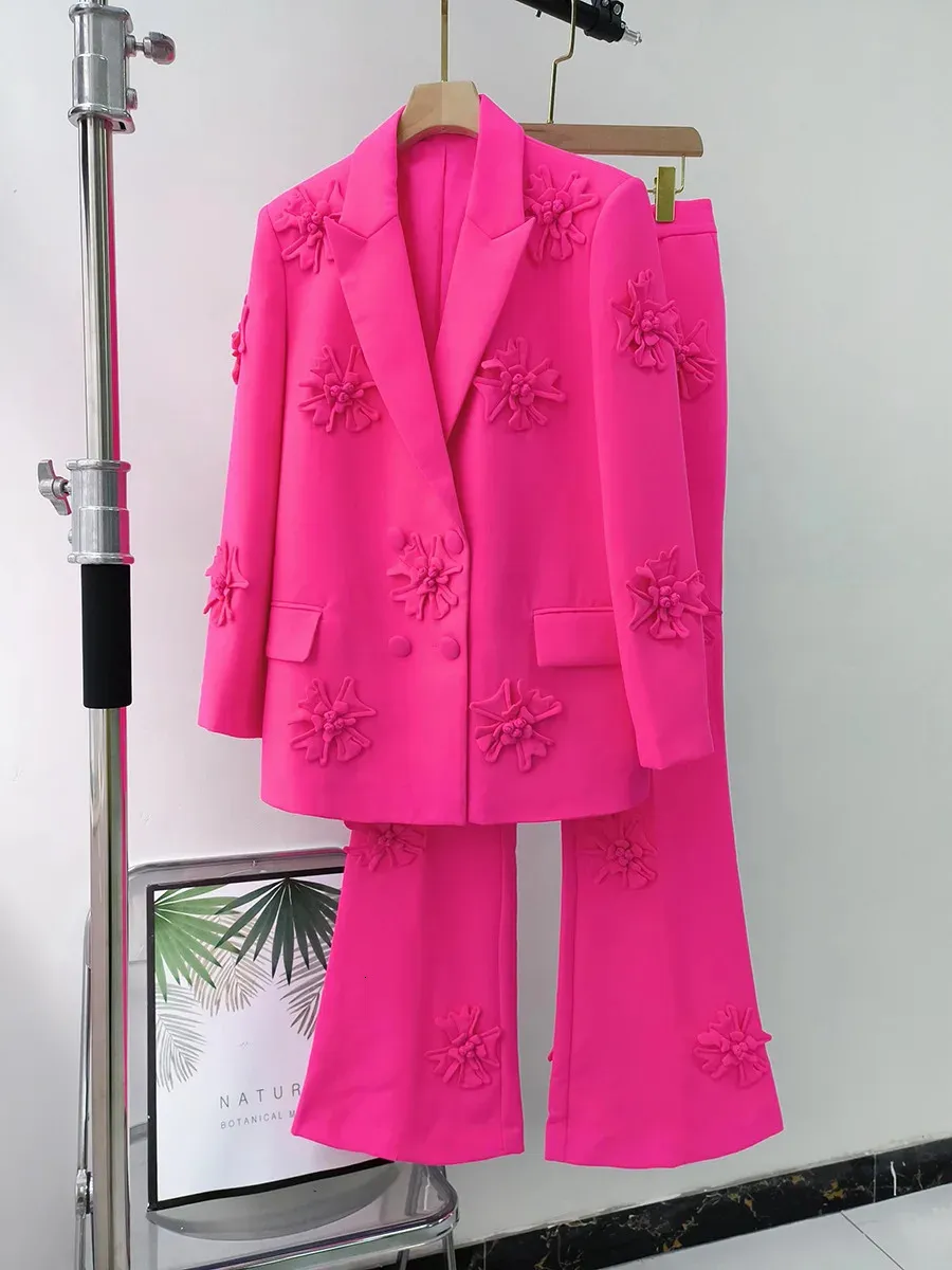 Damen Anzugkragen Frühlingsjacke voller Länge Fuchsia Mantel Modestil Micro Schlaghose Blumenanzüge Sets 2 Stück auf Lager 240115