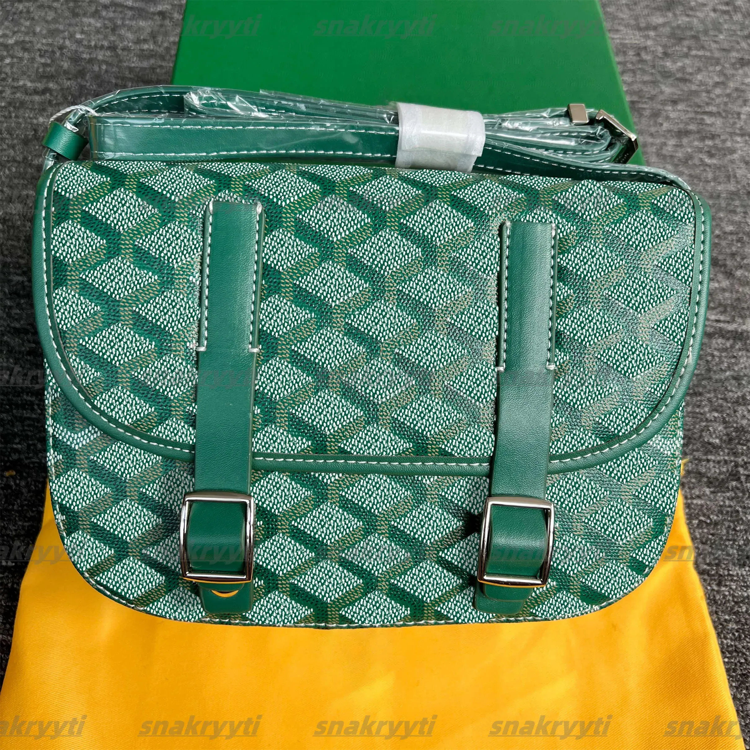 Fashion Luxury Designer envelope Messenger bags man Womens Tote handbag mens camera postman Clutch Bags Cross Body Genuine Leather satchel Shoulder Bag