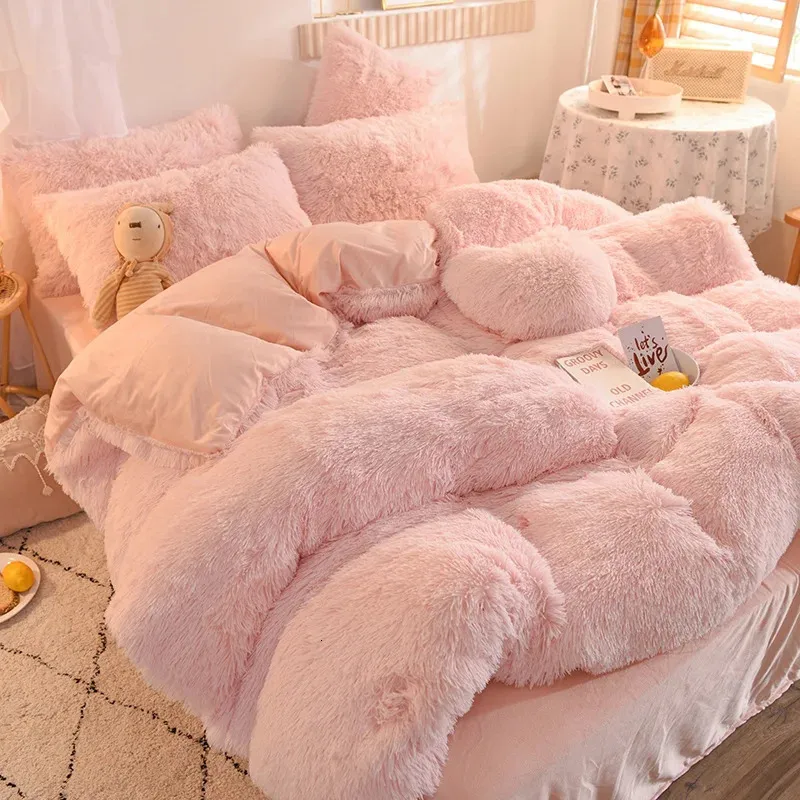 Роскошный розовый комплект постельного белья зимний теплый плюшевый пододеяльник King Queen Size высокое качество меховое одеяло постельное белье наволочка 240115