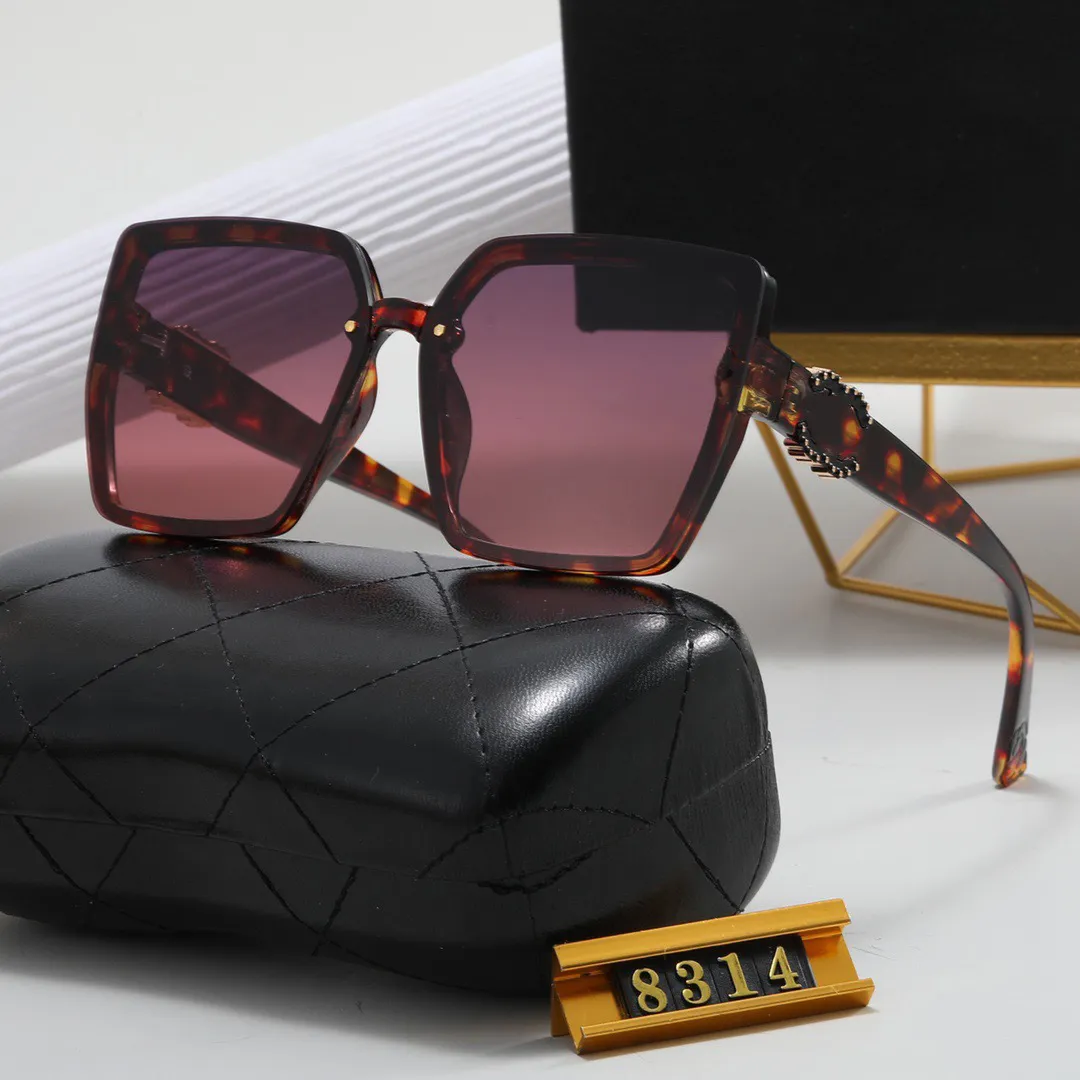 2024 NOWOŚĆ NICE Women Men Styl Styl Fashion Frame Summer Polaryzowane okulary słońca Klasyczne Retro 7 Kolory Opcjonalne z pudełkiem 8314 Designerskie okulary przeciwsłoneczne dla
