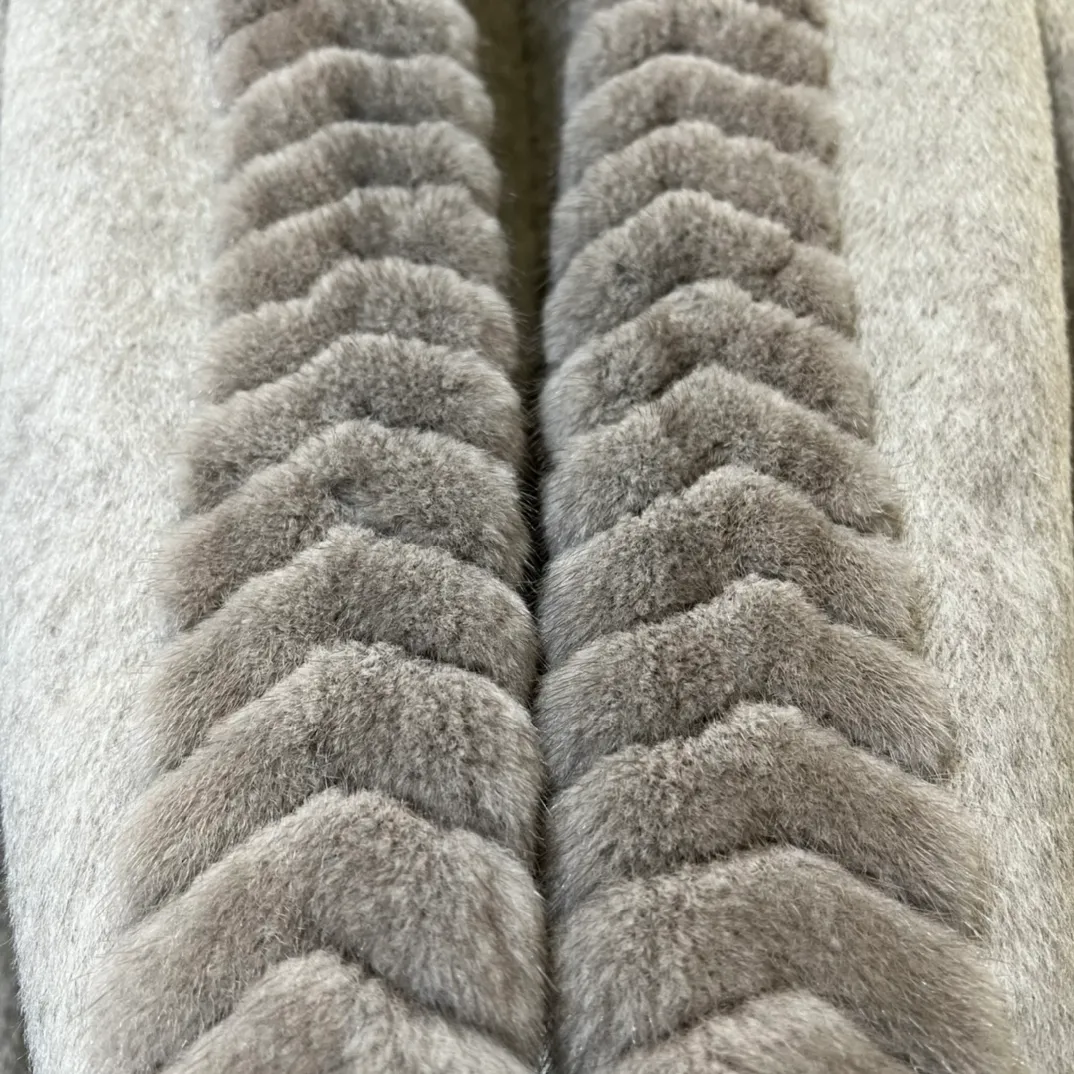 Womens Coats Winter loro Cashmere Solid Color Warm Casual Mink Fur Collar Thick Fur Coats piana