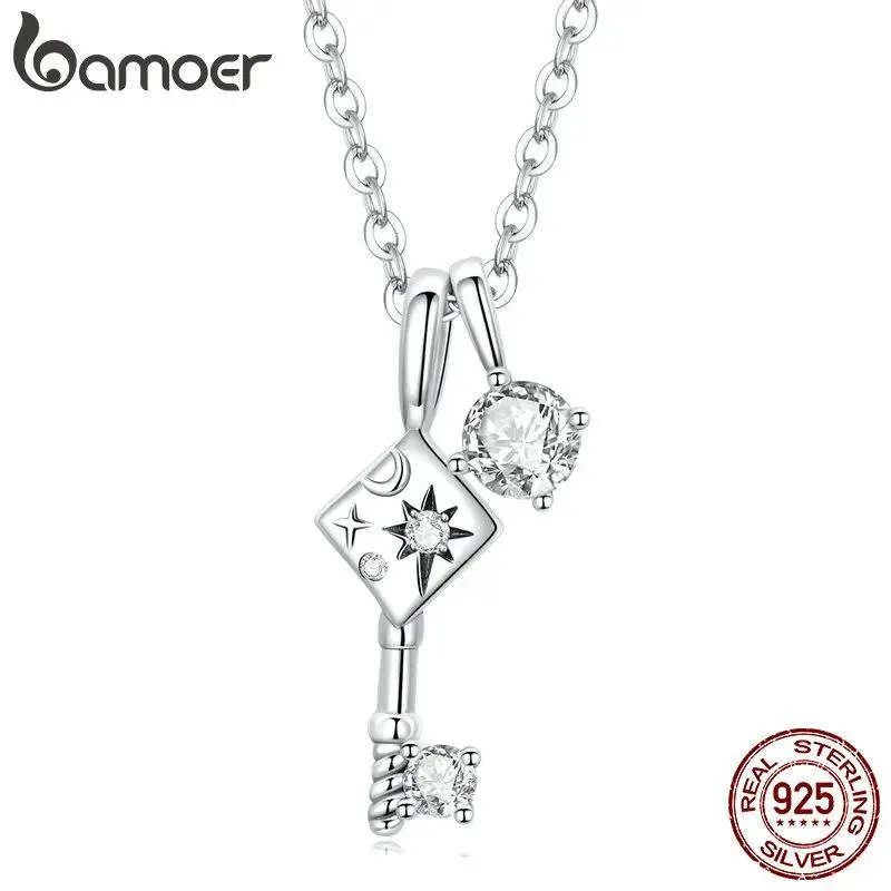 Necklaces Bamoer Sterling Sier Delicate Key & Lock Necklace for Women Shiny Cubic Zircon Pendant Chain Fine Jewelry 16.93'' Scn475