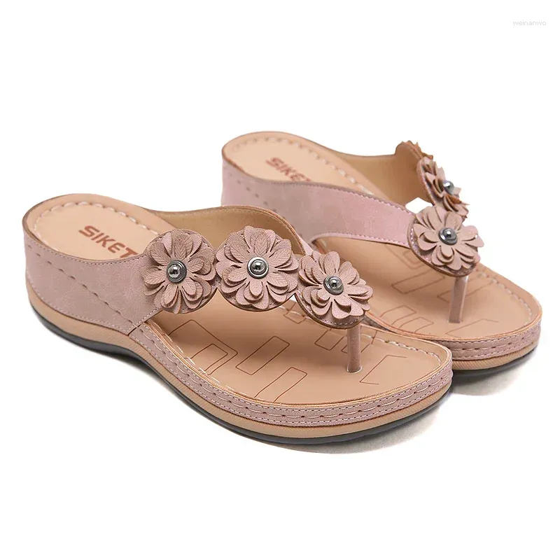 Slippare Maogu Flip-Flops Women Sandalias Mujer Platform Shoes Summer Flat Sandal för Sandales Multicolor Retro Flowers 43