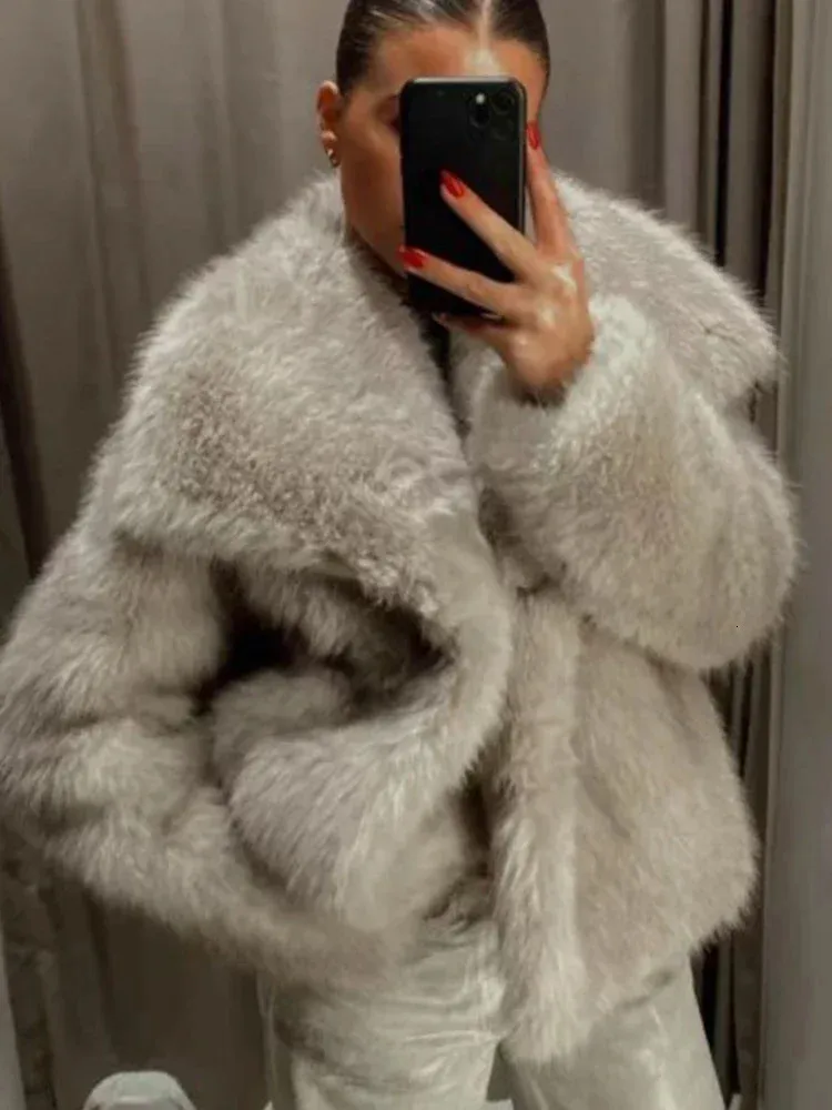Fur White Winter Coat Women Fashion Turndown Collar Solid Long Sleeve Warm Coats Casual Pocket Ladies Outwear 240115