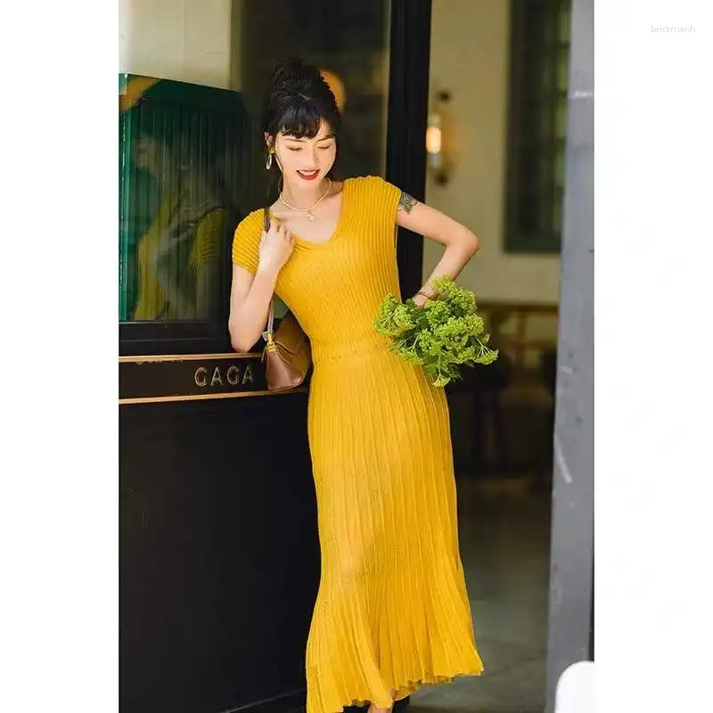 Casual Dresses 2024 Summer Knitted Pleated Dress Vintage Senior Designer Elegant Formal Wedding Birthday Aesthetic Clothes