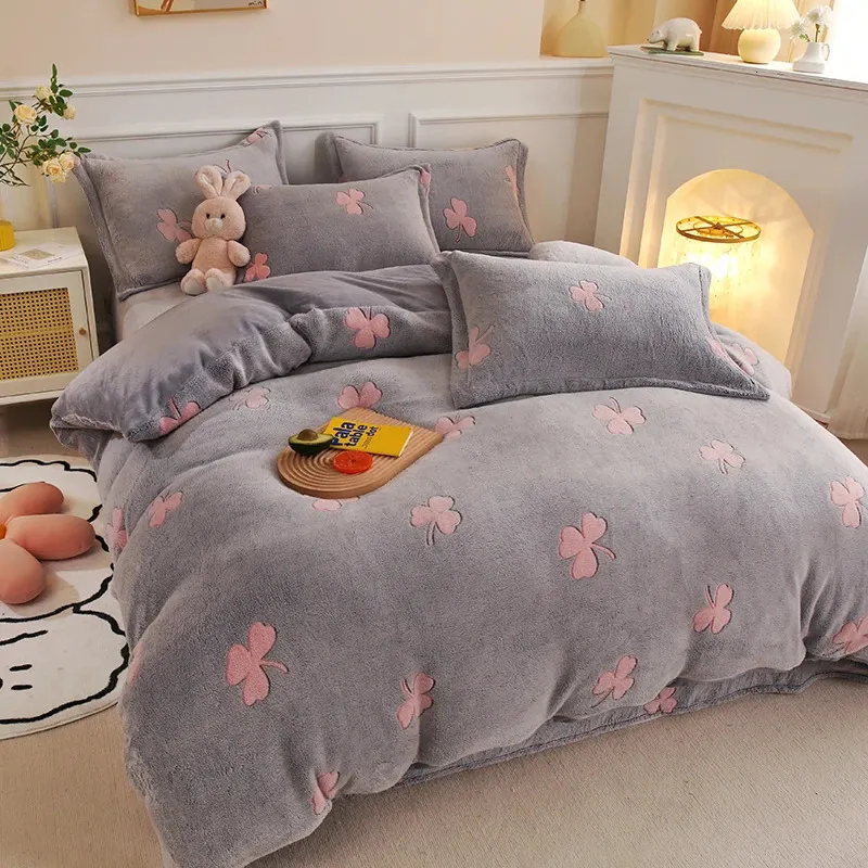 Warm Fluffy Flannel Quilt CoverSoft Comfortable Thickening Snowflake Velvet PillowcasCoral For Winter Home Bedding 240115