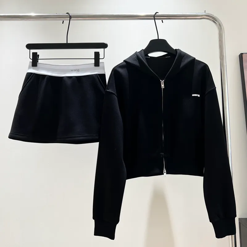 Brand Womens Tracksuits Letter Logo Hooded Short Skirt Sets Long
