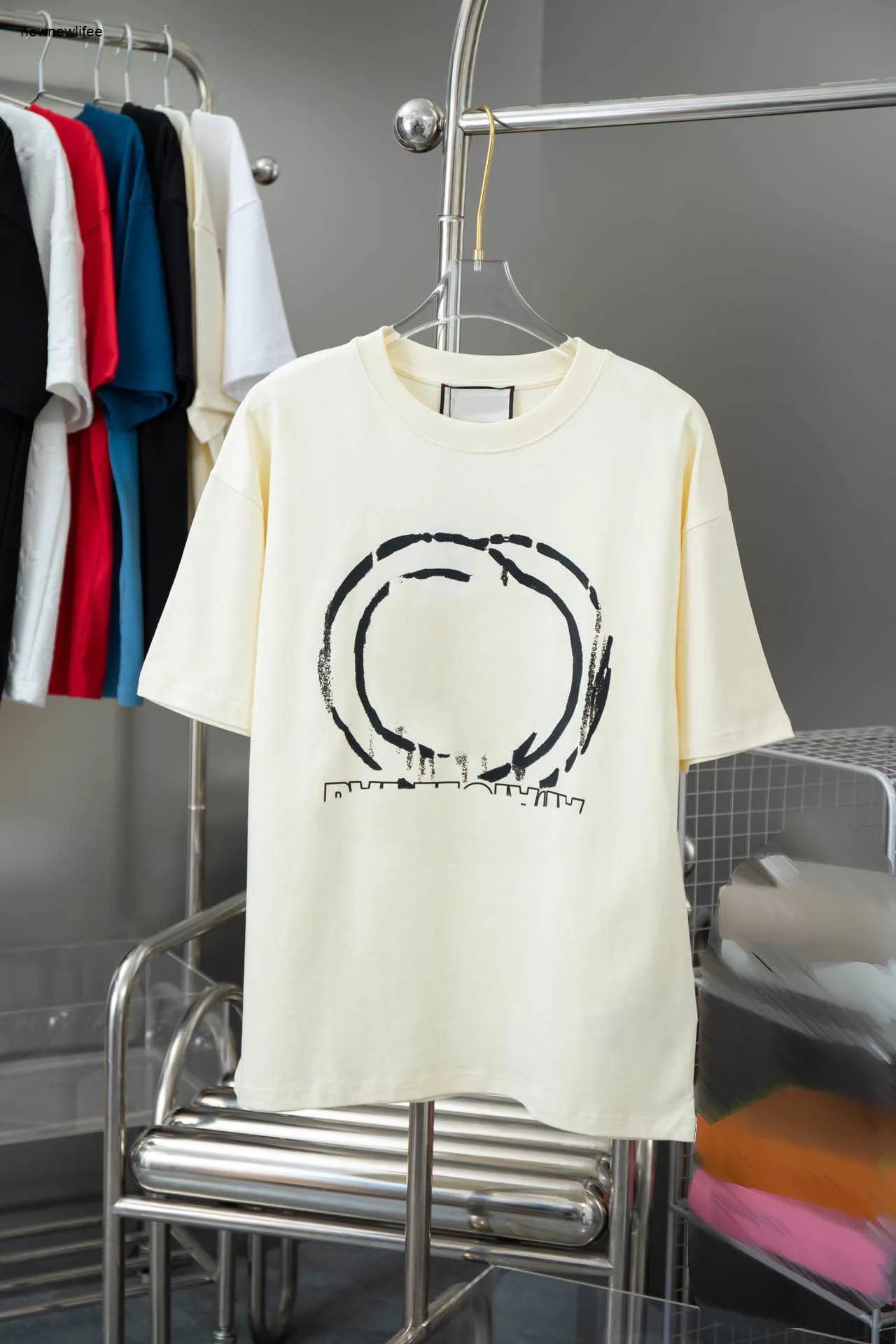 designer T Shirt Men Brand Ubranie na męskie letnie topy moda logo okrągłe szyję Koszula w tym samym stylu dla mężczyzn i kobiet 15 stycznia