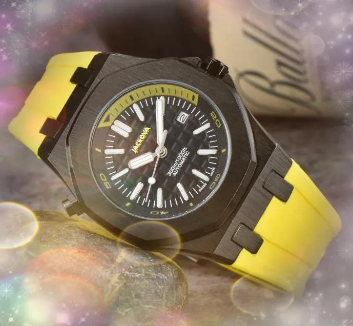 Múltiplos estilos masculinos Big Dial observa Japão Quartz Movimento Masculino Relógio de borracha generosa Banda de aço inoxidável Data automática Data legal Racing Racing Wrist Orologio di Lusso