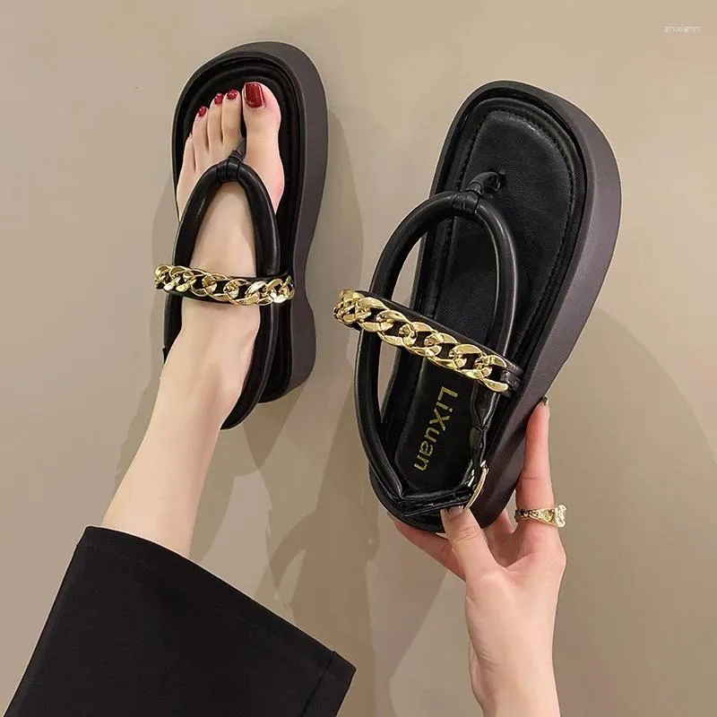 صندل نساء الموضة الصيفية للسيدات 2024 منصة Flip Flop Round Head Chain Shoes