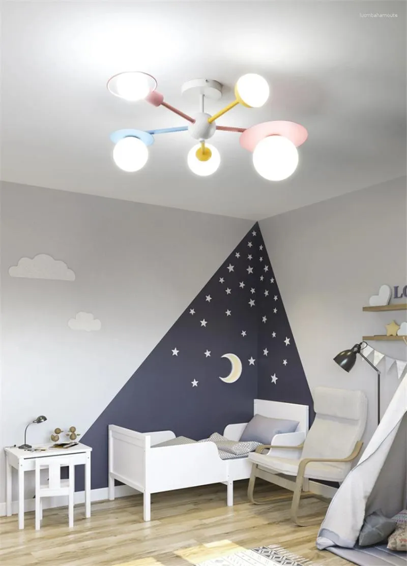 Lampadari Nordic Camera dei bambini Colore Camera da letto Sala da pranzo Studio Decorazioni per la casa Illuminazione Interior Design Boy Girl Fixtures