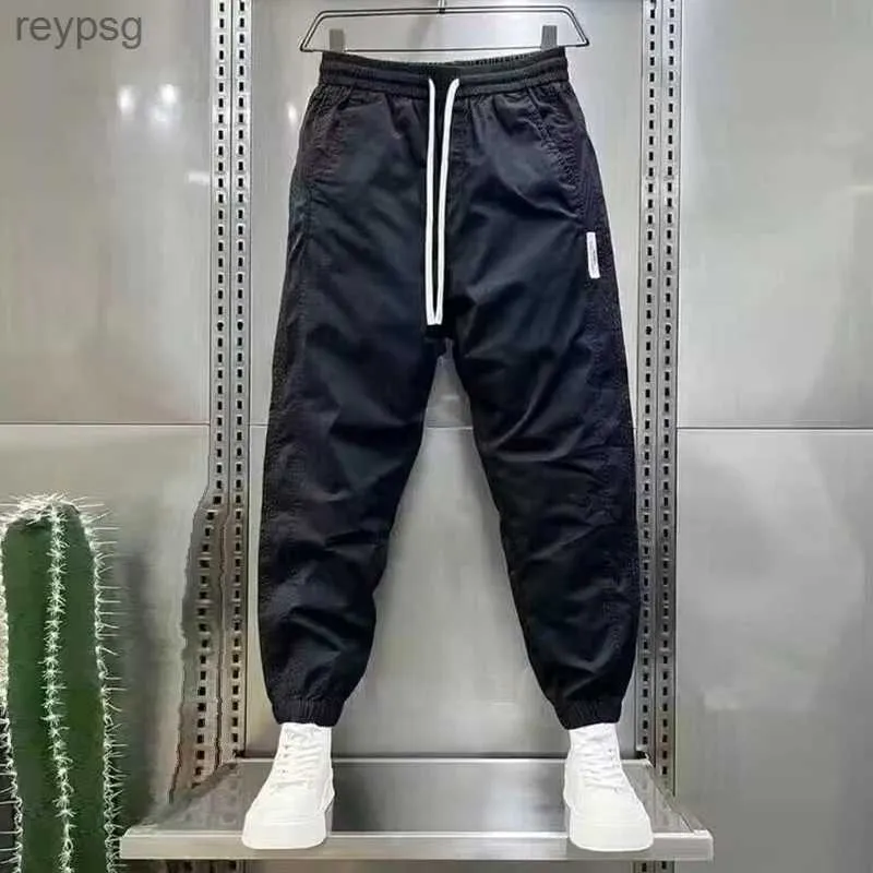 Pantaloni da uomo Pantaloni sportivi da uomo con elastico in vita pantaloni casual a lanterna moda uomo tutti abbinabili abbigliamento autunno e inverno Area ME ADT YQ240115