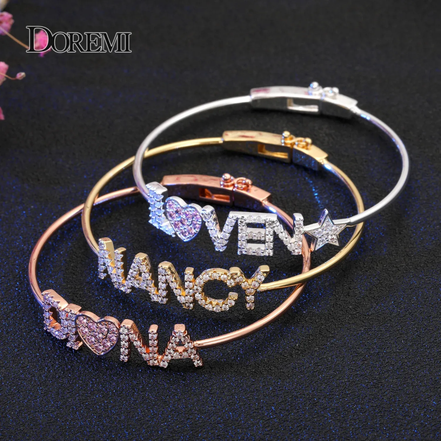 DOREMI Crystal Name Bangle with Zircon Pink Heart Bracelet Custom 9mm Letter Personalized Bracelets Rhinestone Hand Jewelry 240115