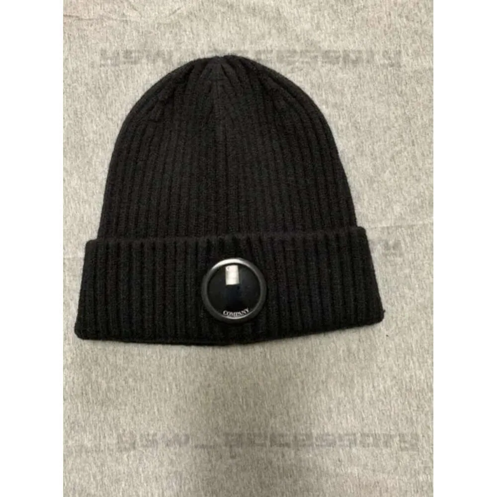 Cappello invernale nuovo CP per occhiali Cappello da esterno per uomo e donna Designer per il tempo libero Cappello sportivo per il tempo libero Cappello ad alta bellezza Cappello universale per pietre Cappello senza tesa Cappello per lenti 370