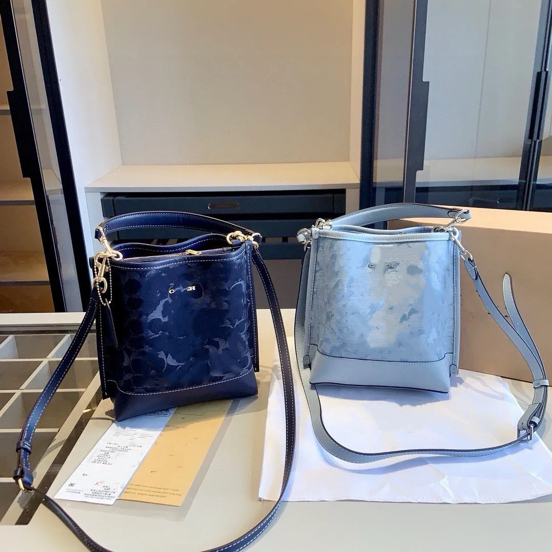 مصممة فاخرة للسيدات حقيبة الكتف متعددة الاستخدامات كيس دلو دلو كيس كروس كلاسيكي رائع حقيبة جلدية حقيبة تسوق الأزياء