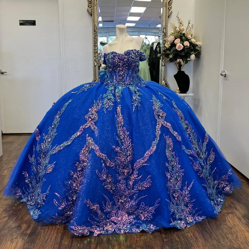 Blauw Glanzend Quinceanera Jurken voor Sweet 15 Jaar Sexy Uit de Schouder Puffy Baljurk Kant Applicaties Kralen Prinses Jurken