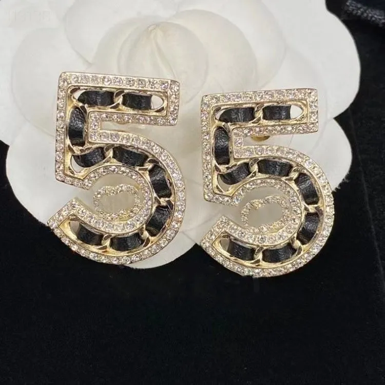 Karışık basit altın kaplama gümüş lüks marka tasarımcıları harfler stud geometrik ünlü kadınlar yuvarlak kristal rhinestone inci küpe düğün partisi elmas 108