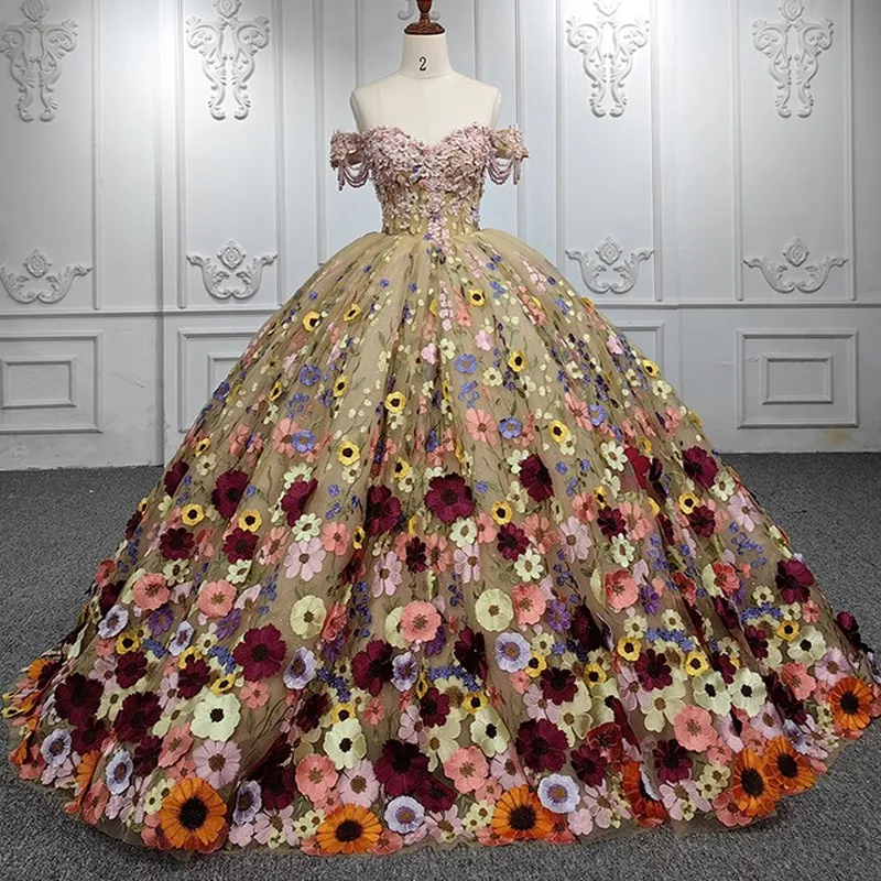 Mexikansk champagne glänsande quinceanera klänningar färg 3d blommig applikation födelsedag prinsessform formell söt 15 16 bollklänningar vestidos xv anos