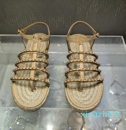 Sandały z branży ciężkiej branży sznurkowej kobiety moda luksusowe sandały projektantów