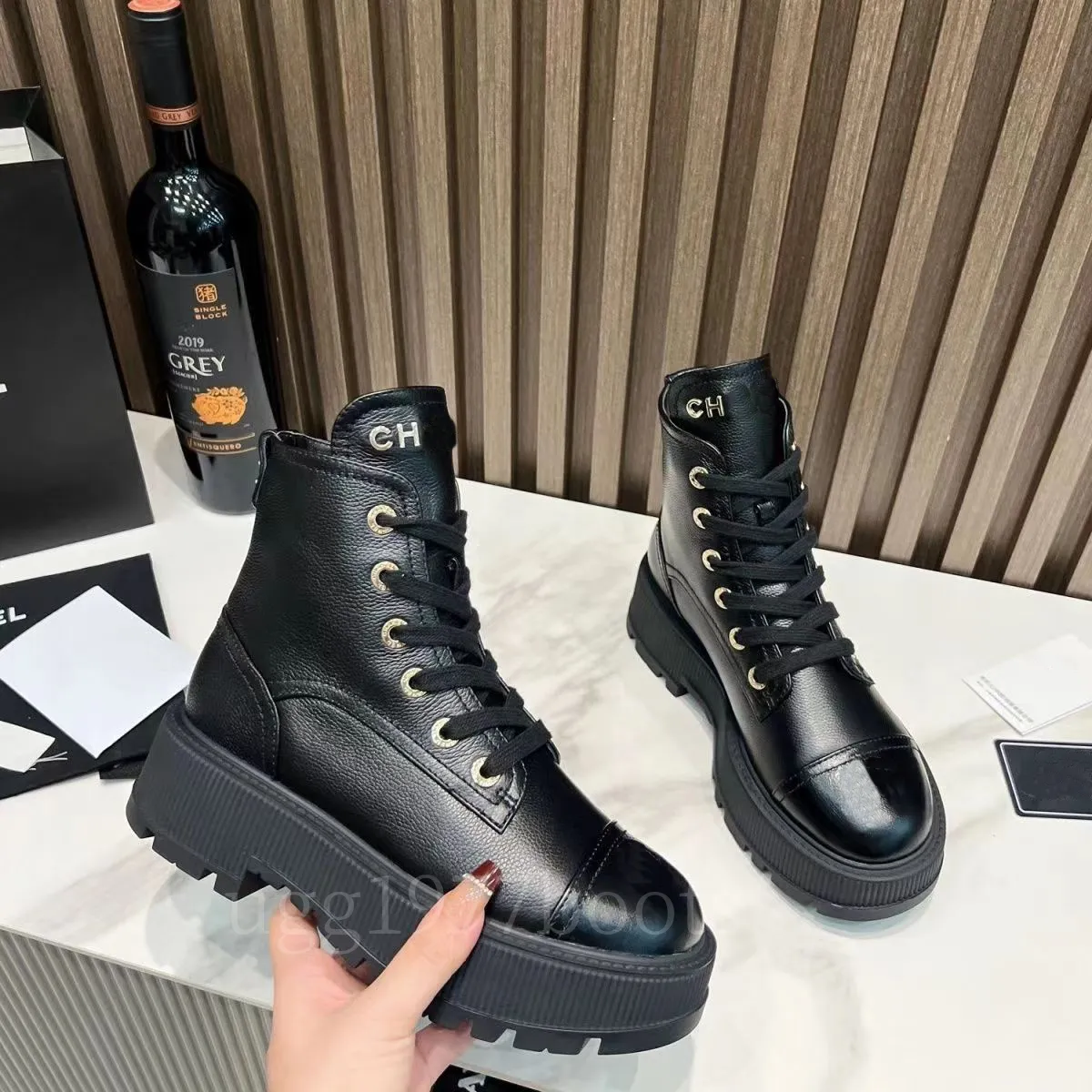 Vintage Jacquard Ankle Boots Autumn Winter Designer Platform Boots,  Coarse Heel Martin Style, Classic Women's High Heel Fashion Shoes