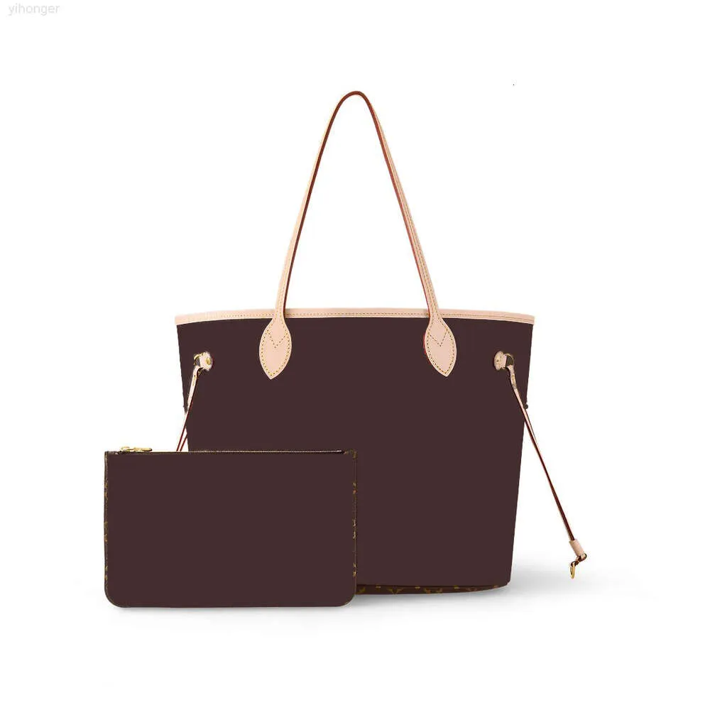 Les sacs à bandoulière Lves de haute qualité pour filles sont des pièces élégantes et luxueuses disponibles dans une variété de styles 1-50