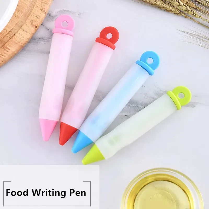Stylo à Décorer Gâteaux En Silicone - Seringue Pâtisserie Avec 4 Buses, Idéal Glaçage, Chocolat, Biscuits DIY