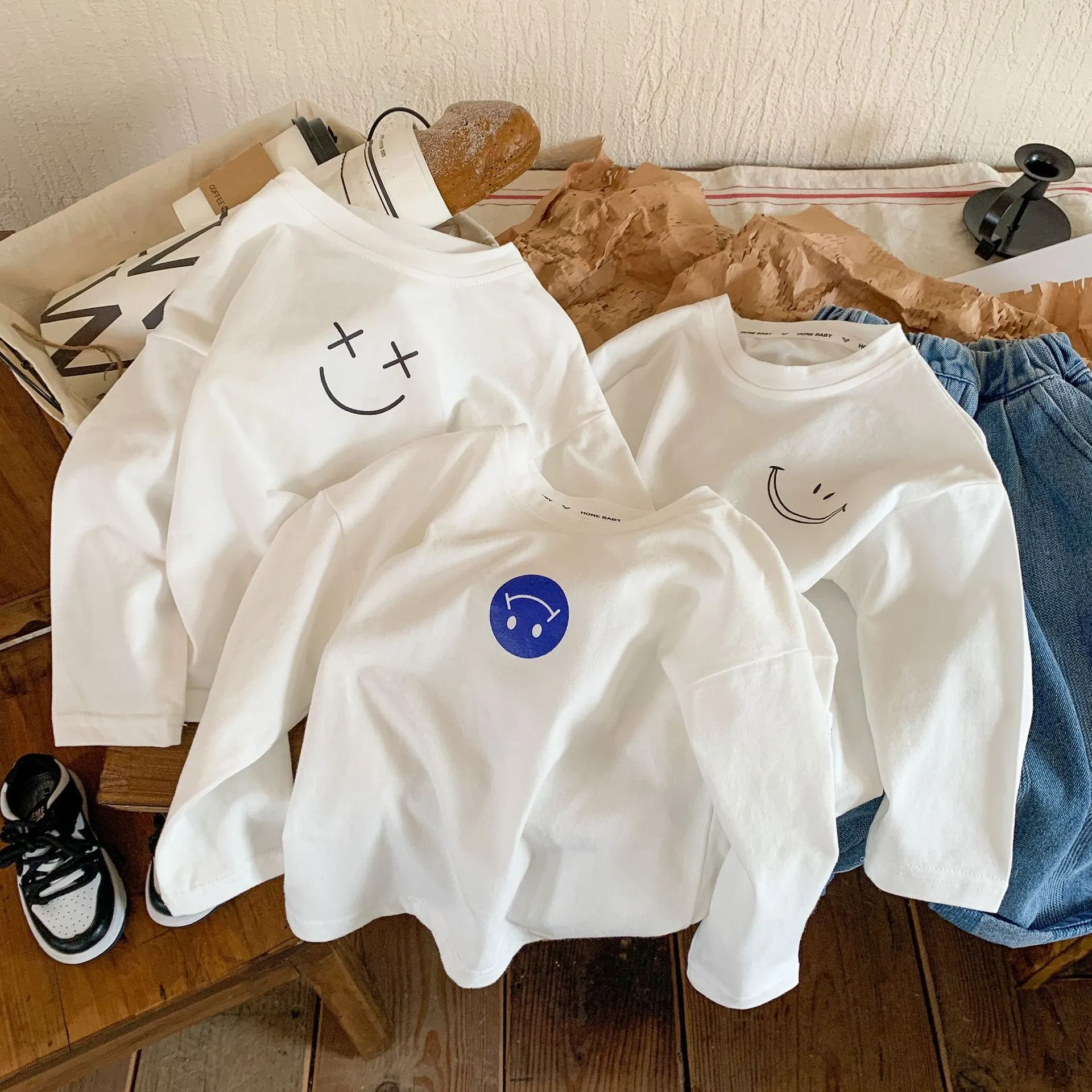 Children's Cotton Long Sleeve T-shirt Baby Spring Top Boys and Girls Smiling Face Base Shirt