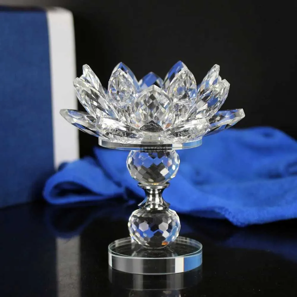 Ljushållare Vackra heminredning Tealight Lotus Candleholder Crystal Candle Holders Fengshui Wedding Decoration YQ240116