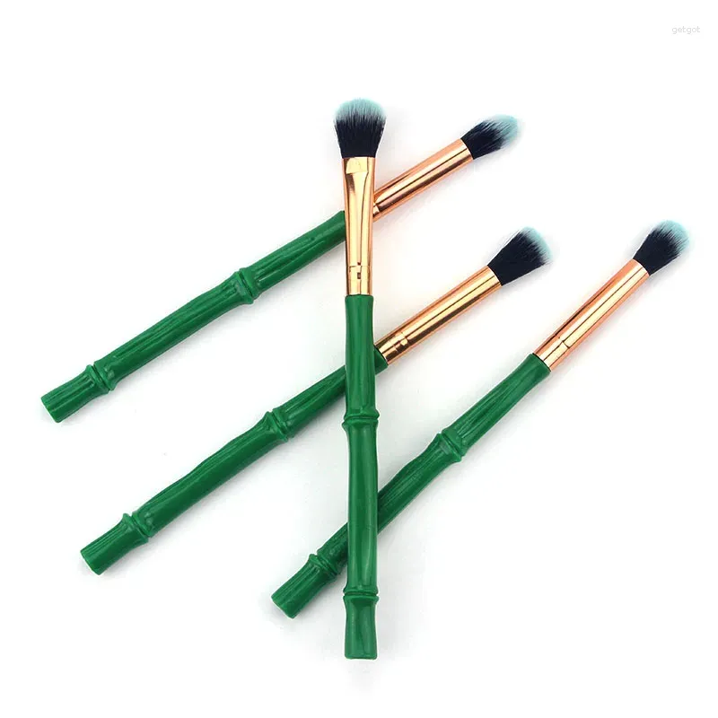 Lägermöbler Makeup Brushes Beauty Tool Eye Shadow Brush Eyebrow Eyelash Power Blusher Bronzer