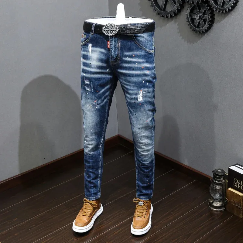 Modedesigner män jeans retro blå stretch smal fit målade rippade jeans män koreansk stil vintage casual denim byxor hombre 240115