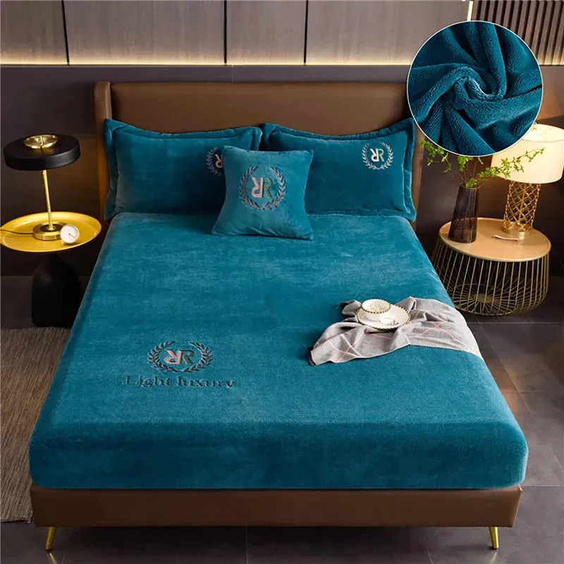 Drap-housse élastique en velours chaud d'hiver, couvre-matelas en molleton de corail, couvre-lit, linge de lit, Double protection, King, Queen, taille 240116