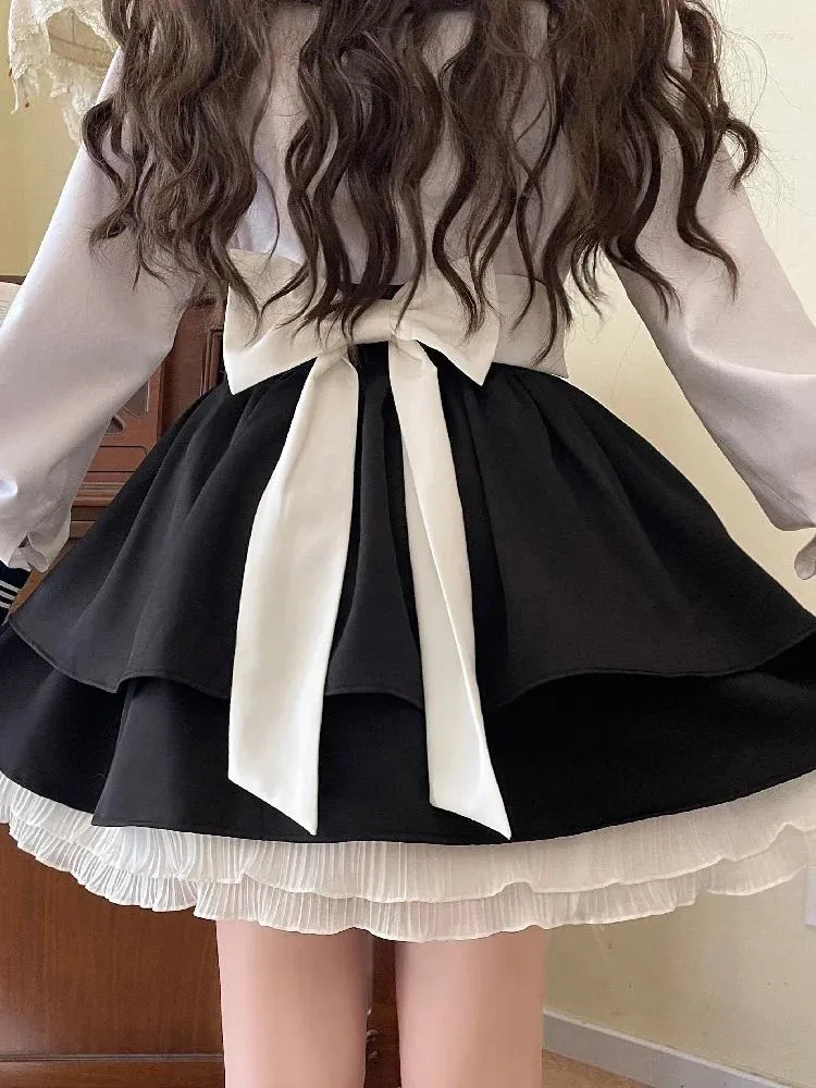 Etek Japon yay lolita tarzı kawaii kadınlar siyah fırfırlar sevimli mini etek kadın moda yüksek bel prenses 2024