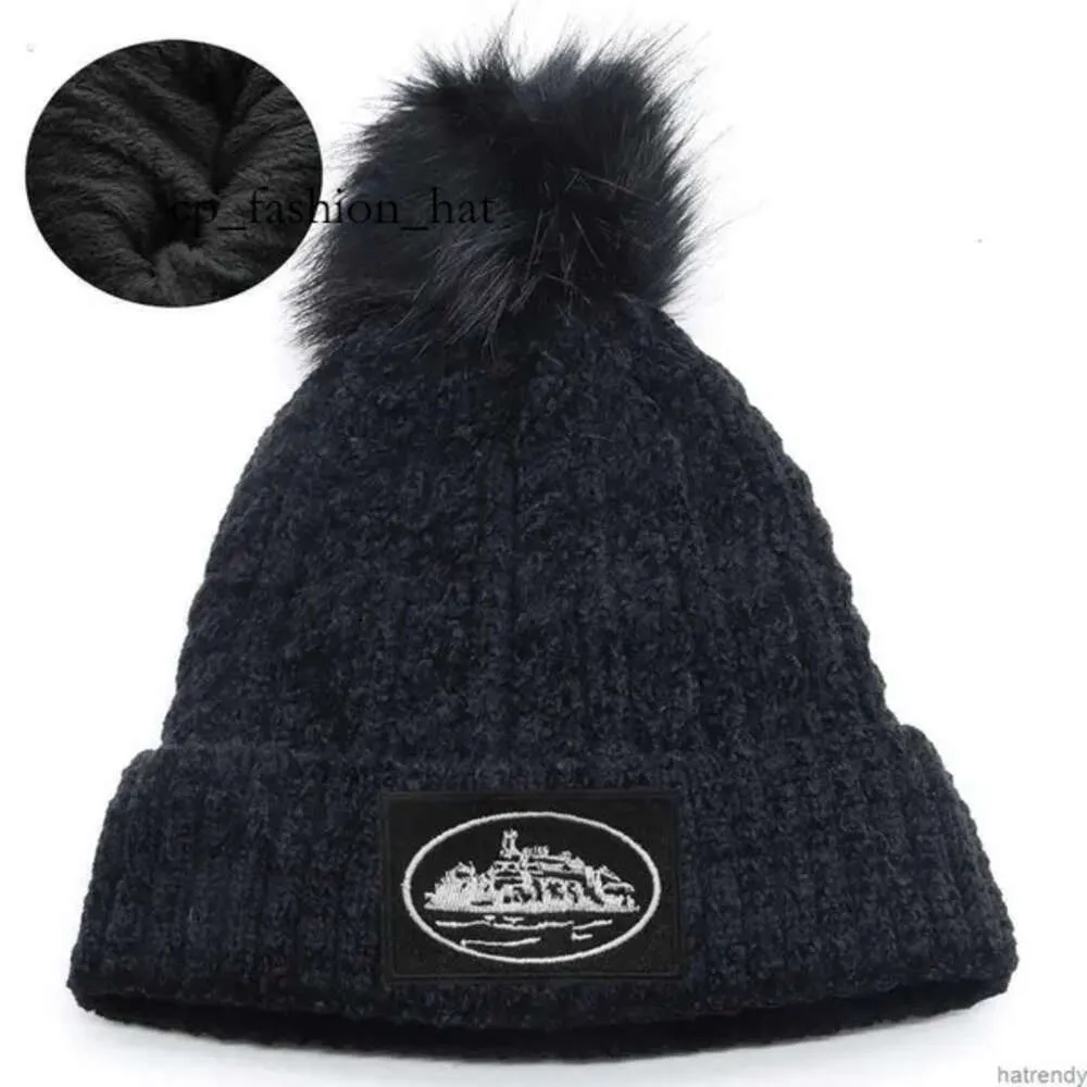 Cortezs Gorros Cortieze Beanie Designer Y2K Corteizd Outono Inverno Grande Bola de Lã Engrossada CRTZ Chapéu de Lã de Camada Dupla Ao Ar Livre Quente Malha Chapéus de Raposa Branca 3528