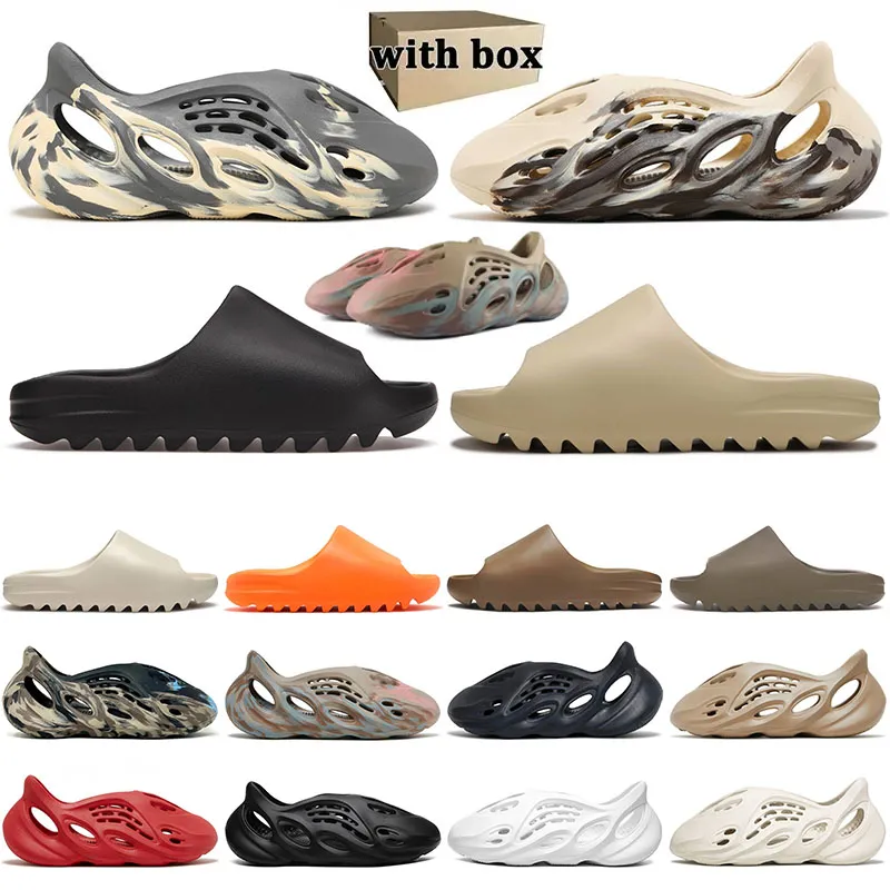 Yeezy Slides Foam Runners Sandals Kanyes Shoes Designer Slides mens slides bone white onyx mx ararat ochre stone sage slide lantoufle foamrunner sneakers 【code ：L】