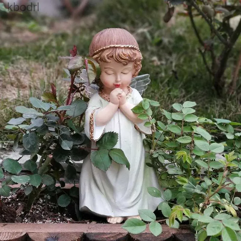 Garden Decorations American Style Little Angel Doll Ornament Fairy Garden Outdoor Courtyard Resin Crafts Miniature Figurines Home Decoration YQ240116