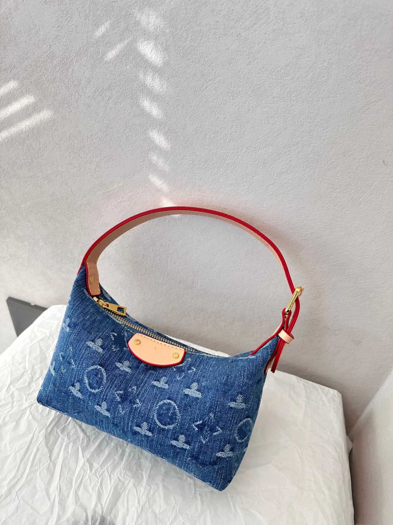 Top luxo bolsa designer novo denim lancheira saco bolsa feminina axilas saco de maquiagem bolsa 19cm