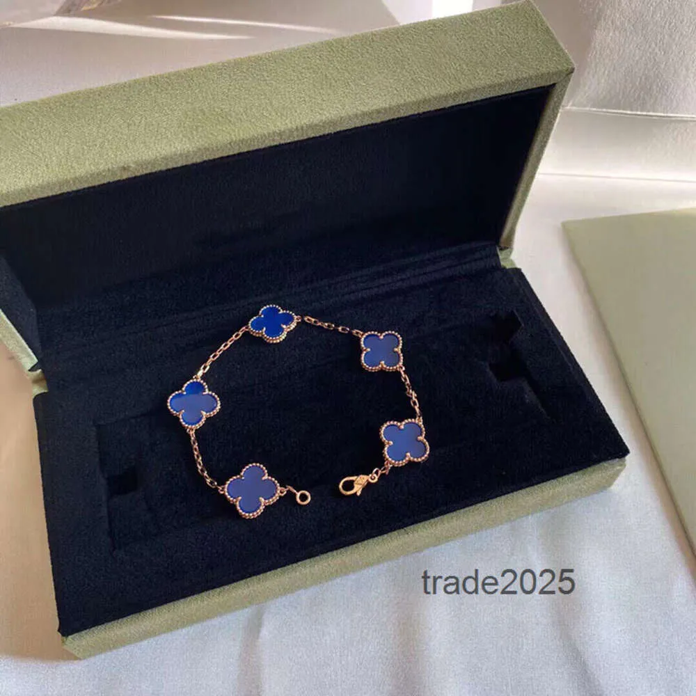 Tasarımcı Bilezik Cleef Van Four Leaf Clover Bileklik Lüks Marka Yonca Tasarımcı Bilezik Mücevherleri Marka Kutusu Paketleme Altın Gümüş Gül Altın Renkler Li