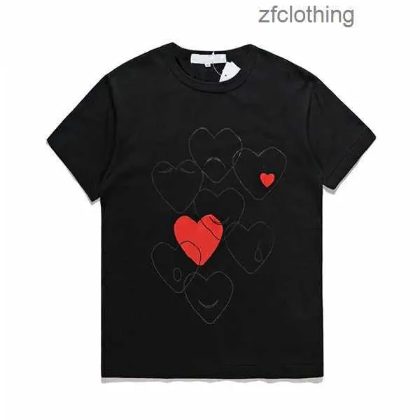 Hommes Femmes Célèbre créateur de mode jouer Red Love couple t-shirt décontracté à manches courtes été streetwear hip-hop hauts vêtements de broderie en vente JC6Z