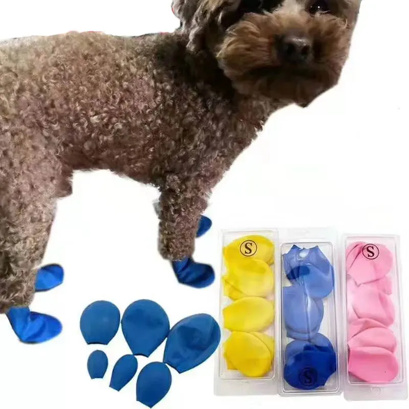 10PCSSet Hund Fuß Regenschuhe Im Freien Wasserdichte Silikon Schuhe Schutz Stiefel Anti Slip Für Kleine, Mittlere Haustier Regnerischen Tag 240117