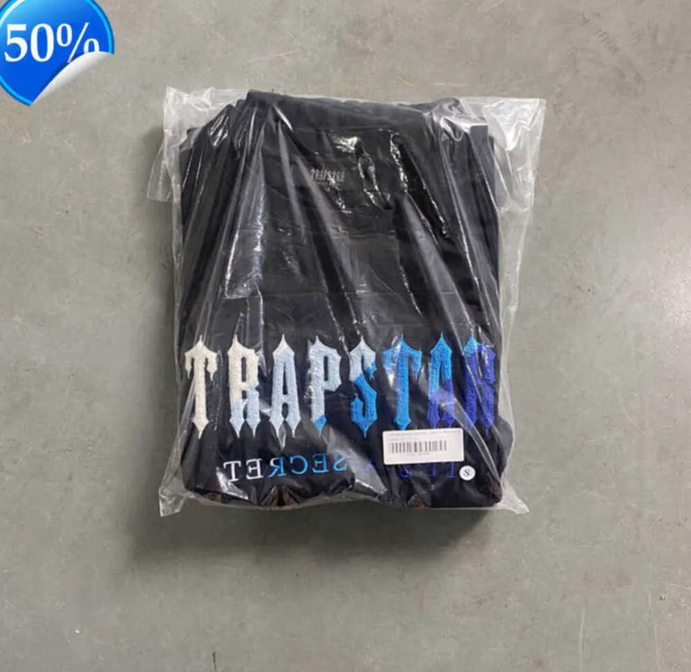 Erkek Tişörtler Yaz Tshirt Trapstar Kısa Takım 2.0 Şömine Kod çözülmüş Kaya Şeker Lezzeti Ladies İşlemeli Alt Trailsuit Tişört Gelgit Yüksek Son Tasarım 9944ESS