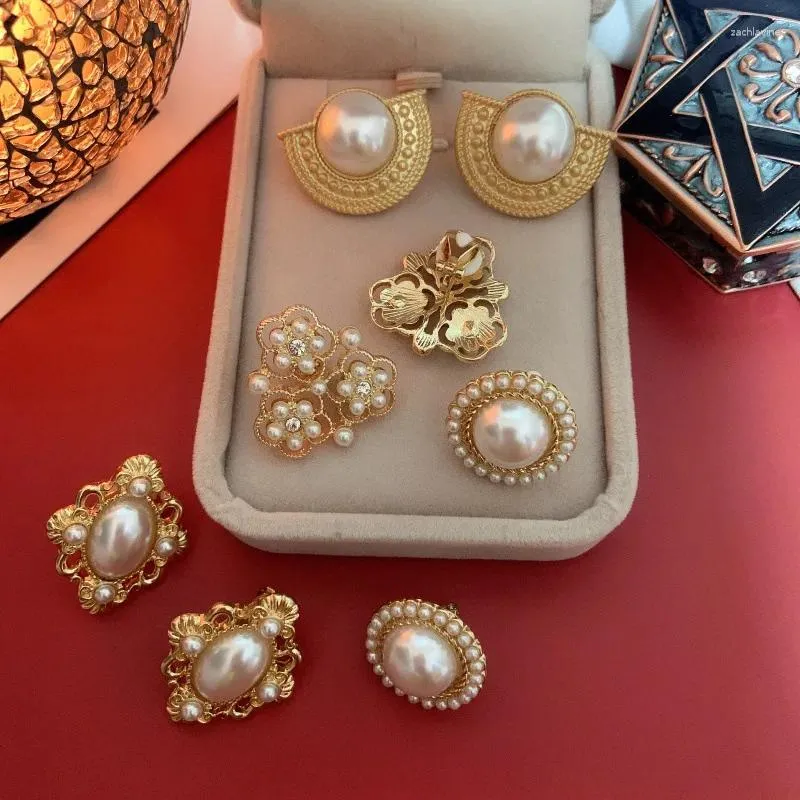 Kolczyki stadninowe w stylu dworskim barokowy okrągły perłowy moda kolczyka do uszu klipsy dla kobiet imprezowy akcesoria biżuterii prezent