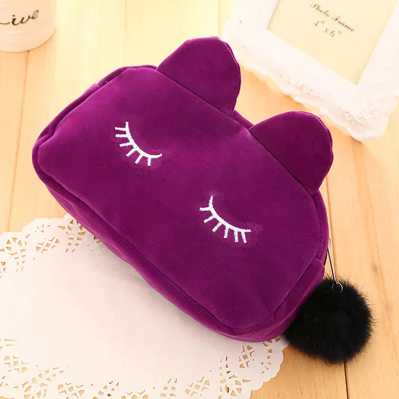 HOT Makeup Cosmetic Bags Cases Portable Cartoon Cat Coin Storage Case Travel Makeup Flannel Pouch Cosmetic Bag 