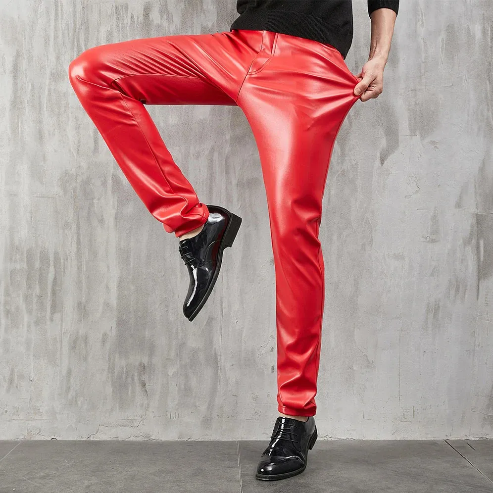 Men's Leather Pants Skinny Fit Stretch Fashion PU Leather Trousers Nightclub Party Dance Pants Thin 240117