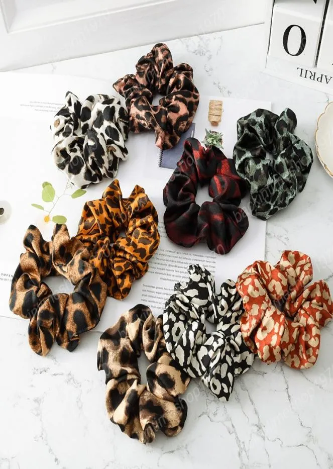 2019 9 Colors Women Girls Leopard Color Cloth Elastic Ring Hair Ties Accessories Lady Ponytail Holder Hairbands Scrunchies Hair Ba2333233