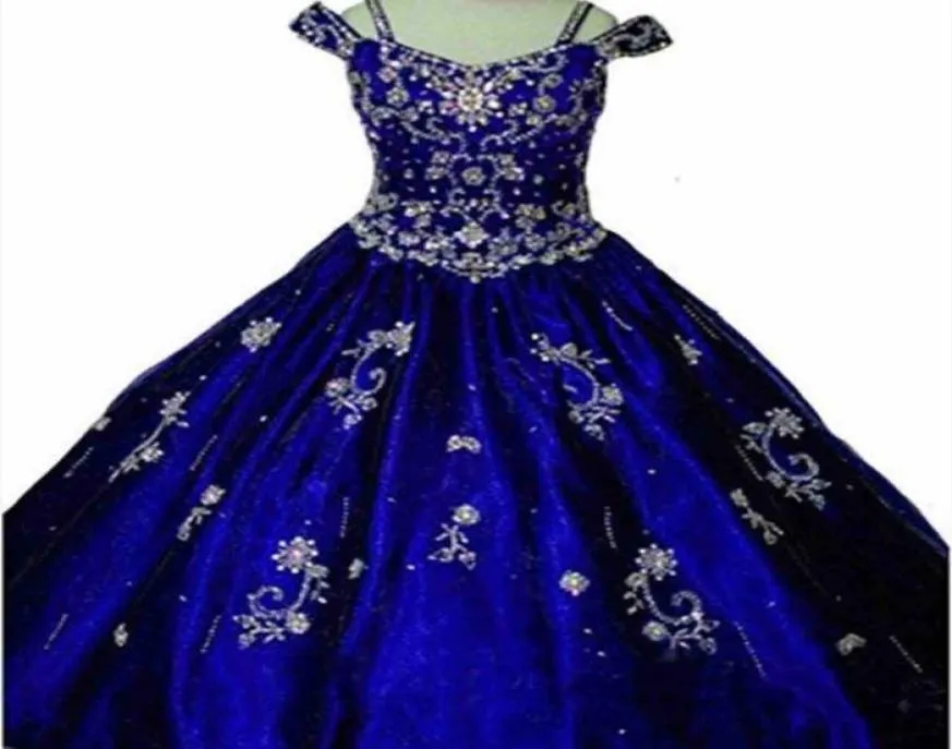 Billiga nya Royal Blue Ball -klänningar Girls Pageant Dresses Off Shoulder Crystal Beading Princess Tulle Puffy Kids Flower Girls Birthday 8387273