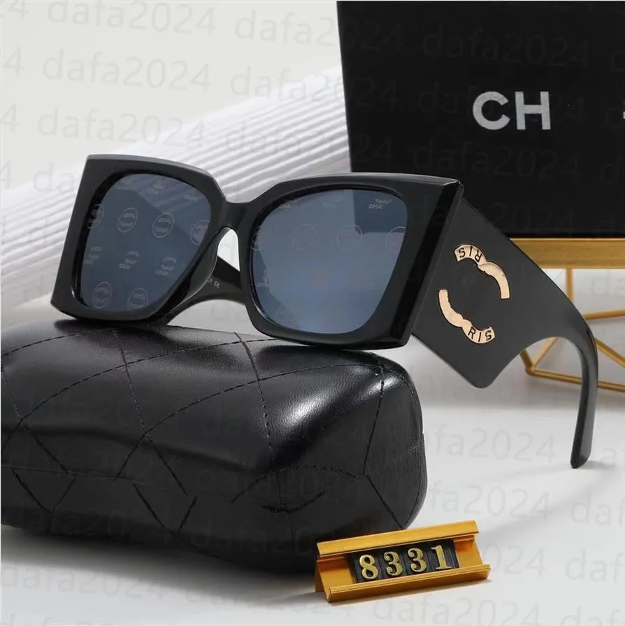 Luxury Womens Mens Designer Solglasögon Män sportstrand Costa Solglasögon Män Goggles Shades Fanshion Solglasögon för kvinnor Chan Chane Channel Chael Chanl Solglasögon