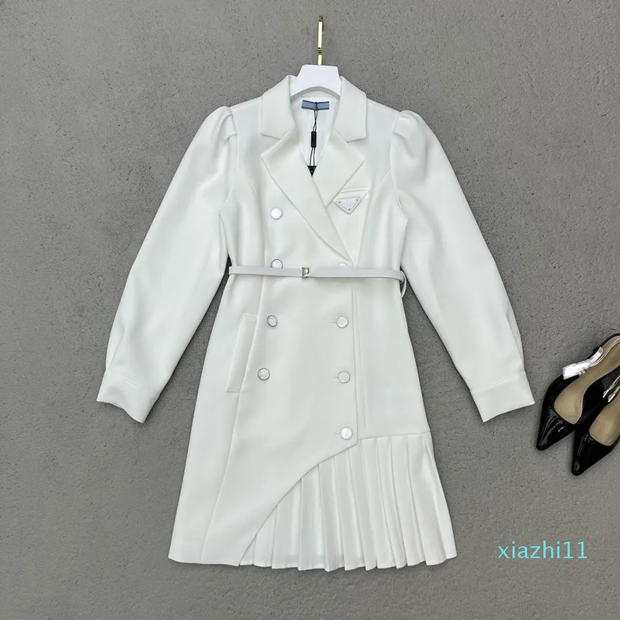 Damen-Freizeitkleid, Designermarke, Damenmode-Set, plissiertes Kleid, zweireihiges Set