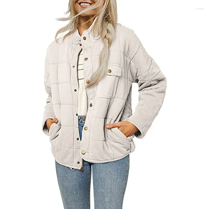 Chaquetas de mujer Otoño/Invierno 2024 Chaqueta ligera holgada con cuello levantado para mujer.