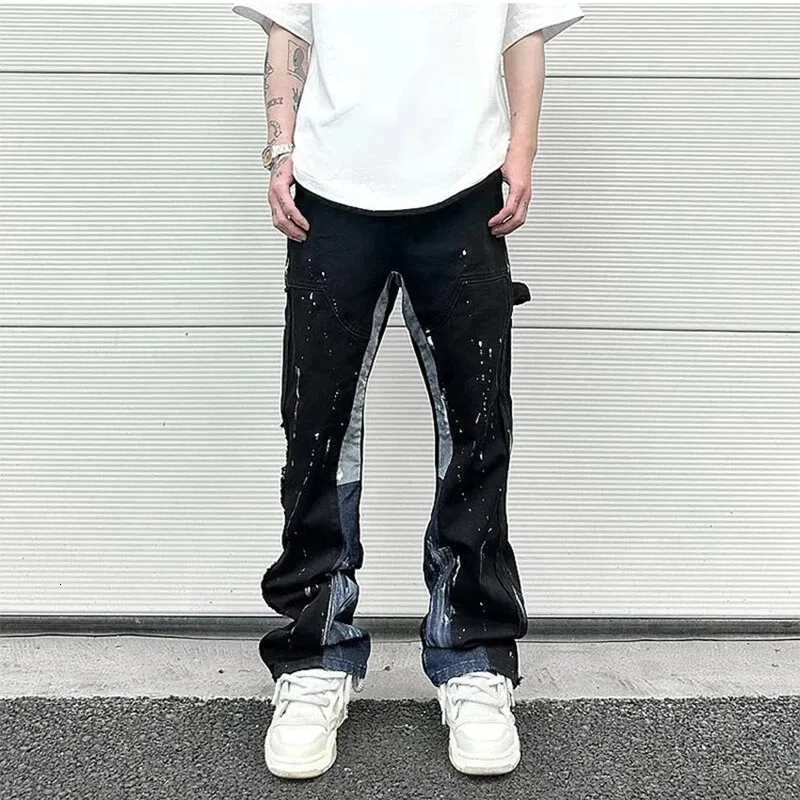 Hiphopkontrast Färg skarvfläck Ink Spray Micro Fleared Jeans för män rak väska y2k denim byxor överdimensionerade last 240117